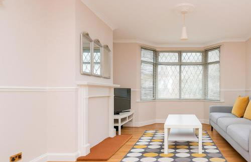Beautiful Bright Three Bedroom House in Brighton and Hove with free parking - Foto 6