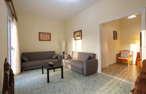 Valira Stathmos Home, Rustic Charm Cottage w Views - Foto 8