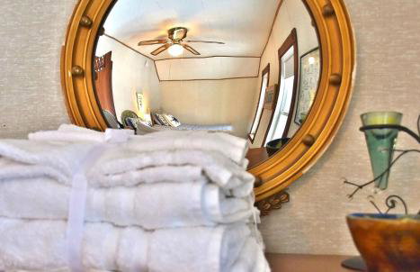 ☆Cherry Farmhouse☆60 Acres☆Central Air☆Fireplace - Foto 16