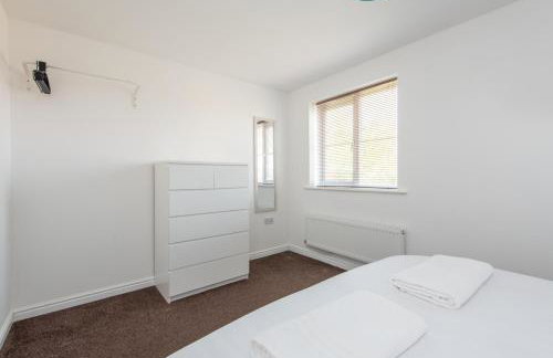 Thinford View 4 bed, 2bath, Parking, Garage - Foto 14