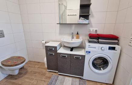 Familienfreundliche große Fewo Peter in Bärenstein bis 5 Personen - Foto 7