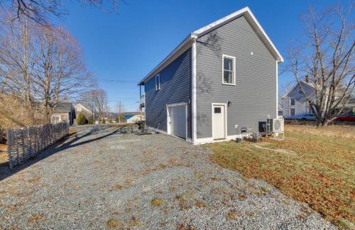Deck with Water Views Quiet East Boothbay Retreat! - Foto 28
