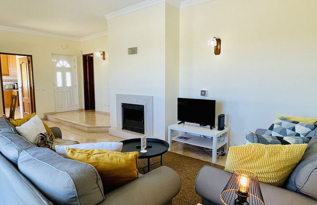 Lara Lima CIP - Photo 20