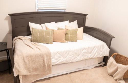 Beautiful Raleigh Home - 3BR Quiet and Family Friendly - Foto 11