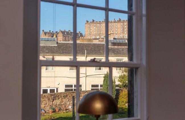 Lovely Apartment Beneath Edinburgh Castle - Foto 18