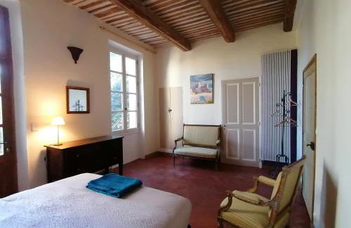 Croassecorbeau Maison de Famille au pied du Ventoux - Foto 31