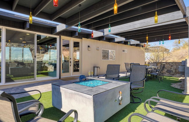 Panoramic Views, Private Pool, Patio Lounge w/ Firepit Royal Palm by Avantstay - Foto 27