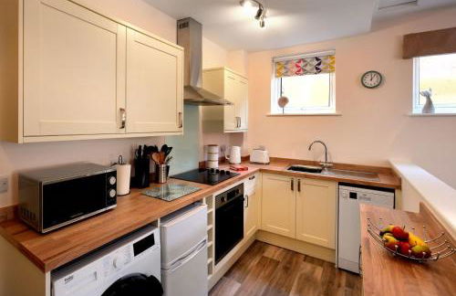 Beachside Suites - Photo 20