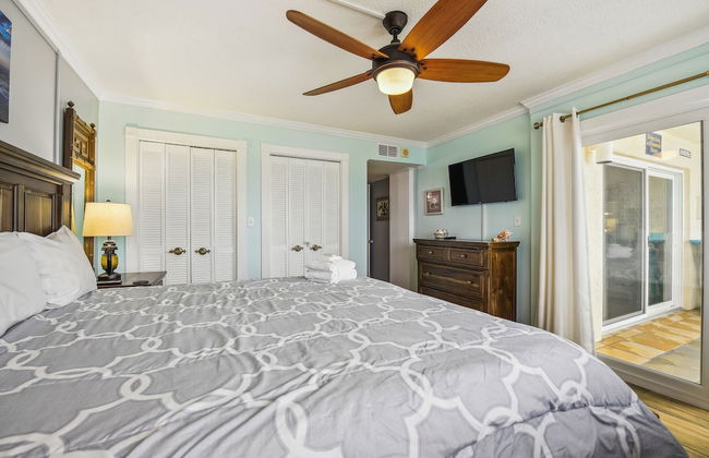 Regency Towers by Book That Condo - Foto 17