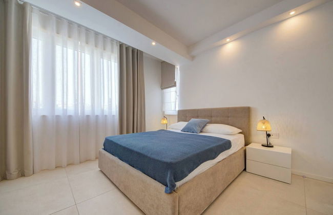 Luxury Penthouse With Private Pool and sea Views, Sleeps 6 - Photo 5