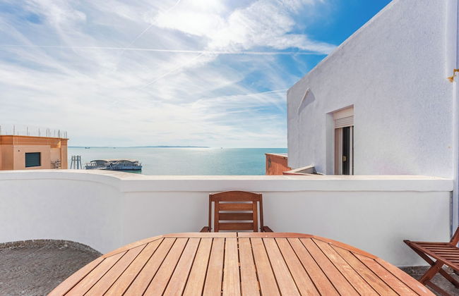 The Promenade Seaview - Photo 27