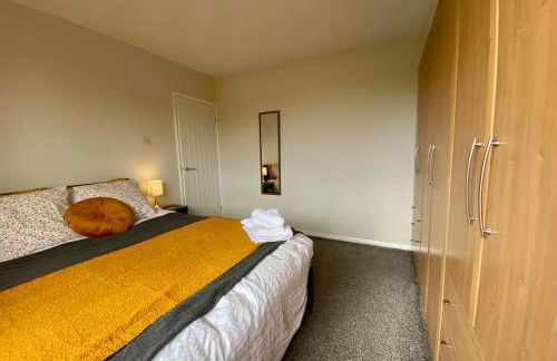 Spacious Town Centre Apartment - Foto 19