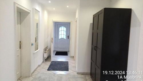 exklusives lichtdurchflutetes Apartment incl Gästegarten umzäunt - Foto 5, wardrobe