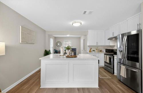 Stylish and Cozy 4BR Home in Houston, Sleeps 9 - Foto 21