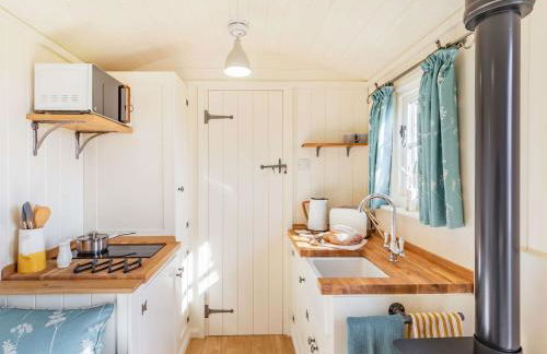 1 Bed in Hayfield 87592 - Photo 3