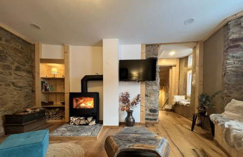 Am Hirtenturm, anno 1397, auf der Quelle der Ahr - Photo 1