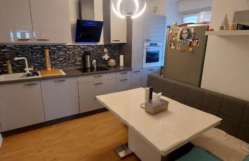 Private Apartment - Foto 7