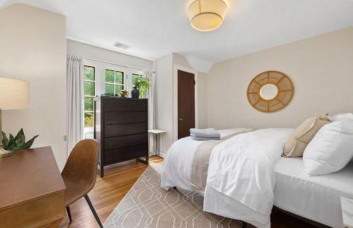 The Knocking Bird- Mins to CLE Clinic - Foto 21