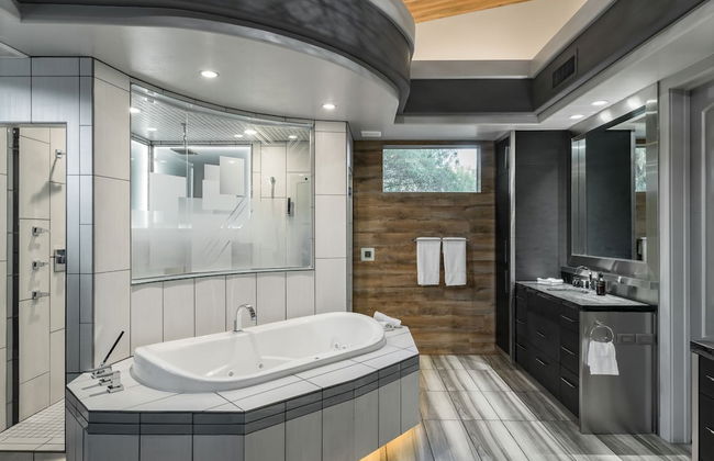 Preston by Avantstay 6BR Desert Oasis w/ Basketball Court, Pool & Hot Tub - Foto 17