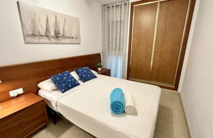 Calafell en primera linea de mar con piscina - Foto 23