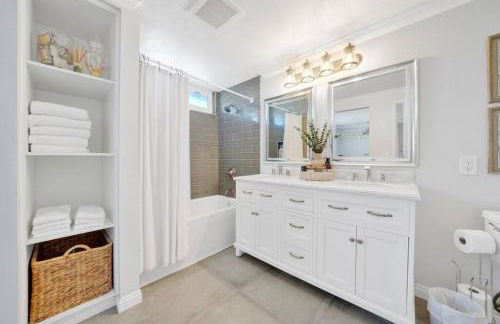 Private Heated Pool Oasis/Disney/Retro Arcade/Gym - Foto 34