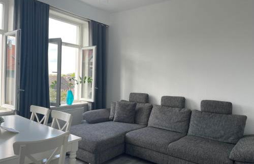 Moderne 4 Zimmer Apartment mit Bergblick Stadtzentrum Contactless Check-in - Foto 27