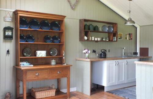 The Potting Shed And The Garden Shed Self Catering - Photo 38