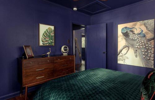 The Peacock - Artsy East Hill Getaway - Foto 10