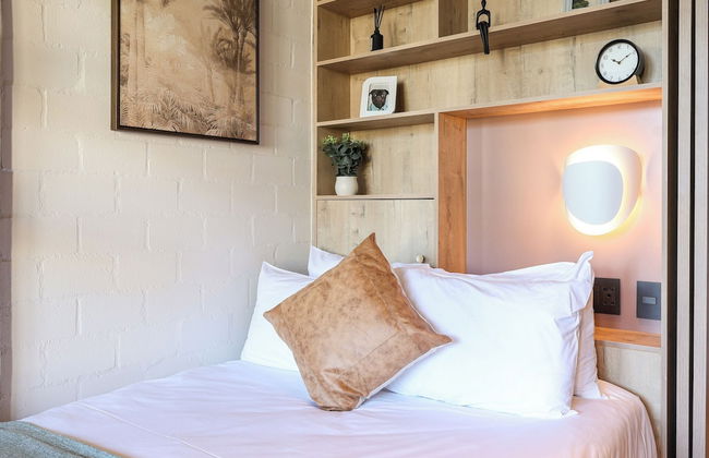 THREE43 on B - Fluent Serviced Apartments - Foto 14