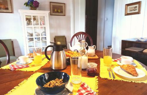 Casa dos Pinheiros - Pinheiros Farm House - Foto 3