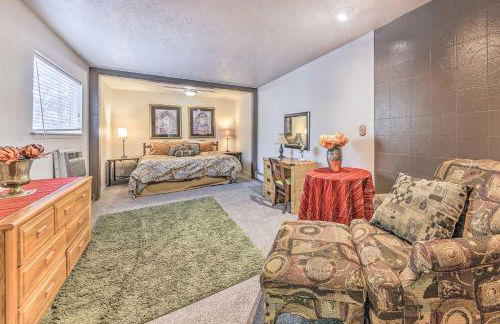 Dog-Friendly Alto Escape with Hot Tub and Foosball! - Foto 14