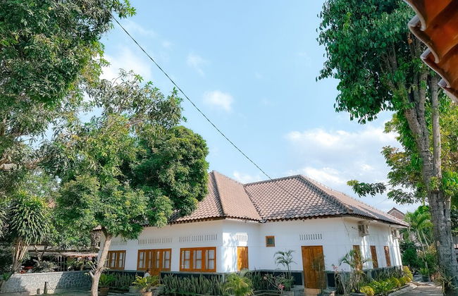 Maharani Villa Yogyakarta - Foto 19