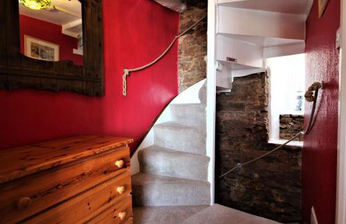 Mariners Cottage - Waters edge Fisherman's Cottage, Harbour & Sea Views & Free Dedicated Parking - Photo 26