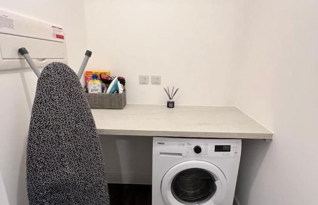 Modern 2 Bedroom Apartment - Foto 11