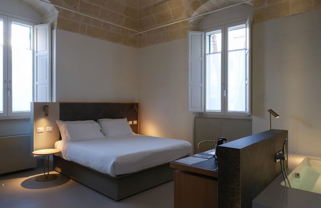 Euvodia Luxury Rooms - Photo 20