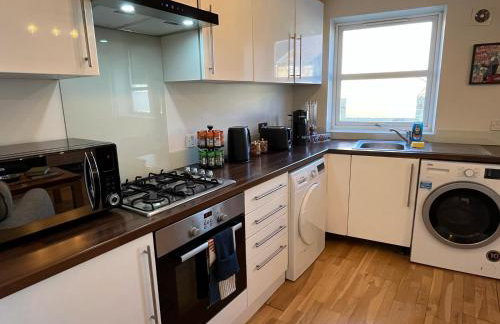 Spacious 2 Bedroom Apartment - Foto 4