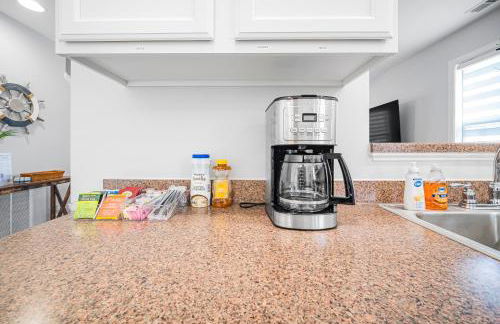 Cozy Coastal Condo - Foto 24