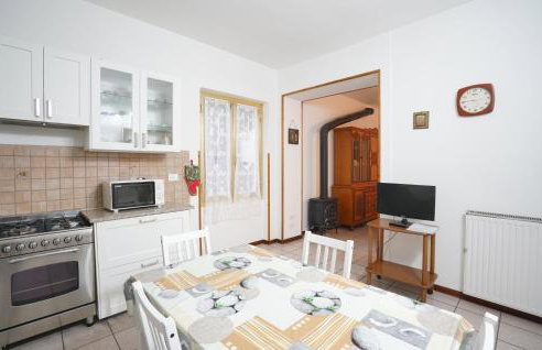 Lovely Home In Arnasco With Wifi - Photo 14