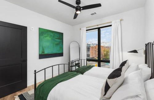 Premium Condo with Huge Patio near Vanderbilt & Downtown - Foto 25