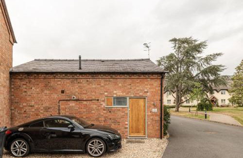 The Coach House - Cosy Retreat in Warwickshire! - Photo 21