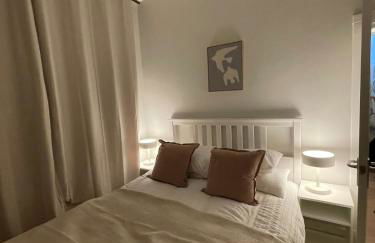 Cosy Coastal getaway 2 bed flat in Largs - Foto 3