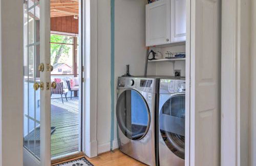 Waterfront North Beach Home about 2 Mi to Beach! - Foto 25