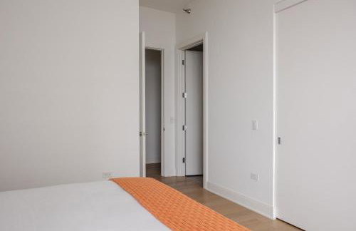 Premier Penthouses and Apartment with Captivating Views of Millennium Park - Photo 20