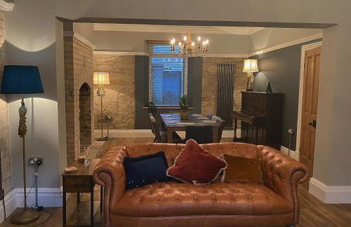 Farndale House-Hot tub - Photo 32