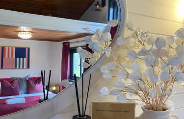 Otter 2 Lodge - Private Hot Tub- Dog Friendly - Wiltshire-Bristol - Foto 22