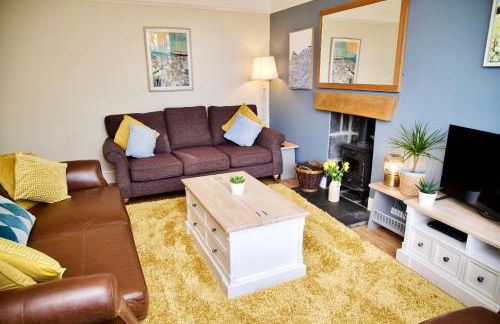 Tegfryn (Sleeps 8), 5*, Sea View, Borth y Gest - Photo 6