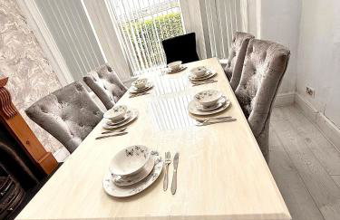 Full Home with Free Parking in Moss Bank, Crumpsall, Manchester - Foto 16