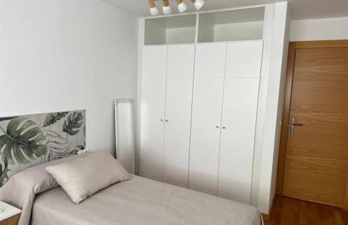Studio 14 + garaje incluido. Nuevo, elegante, acogedor. - Foto 17