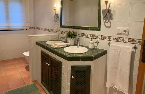 Chalet Rural Toñita 400 m playa piscina barbacoa chimenea - Foto 20