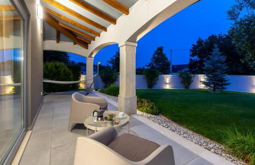 Villa Filton with private pool, sauna, pool and jacuzzi - Foto 57